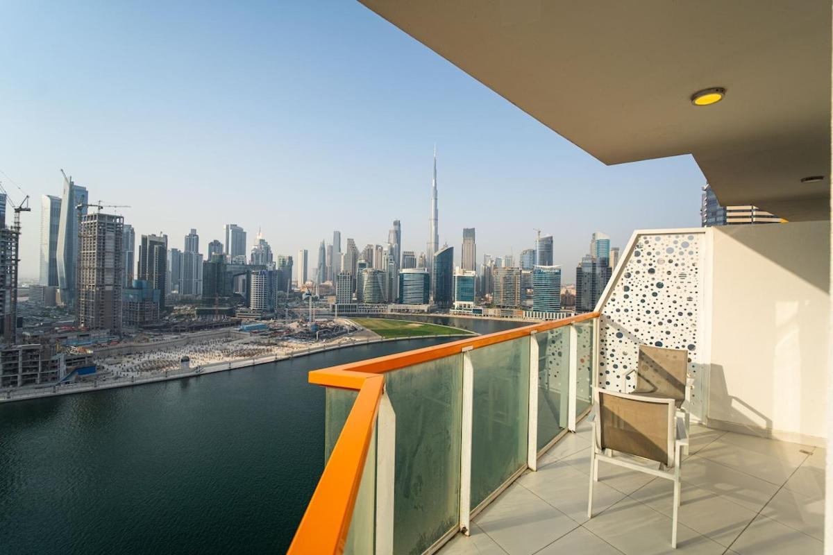 Aws Holiday Homes - Luxurious 2Br In Business Bay Dubai Dış mekan fotoğraf